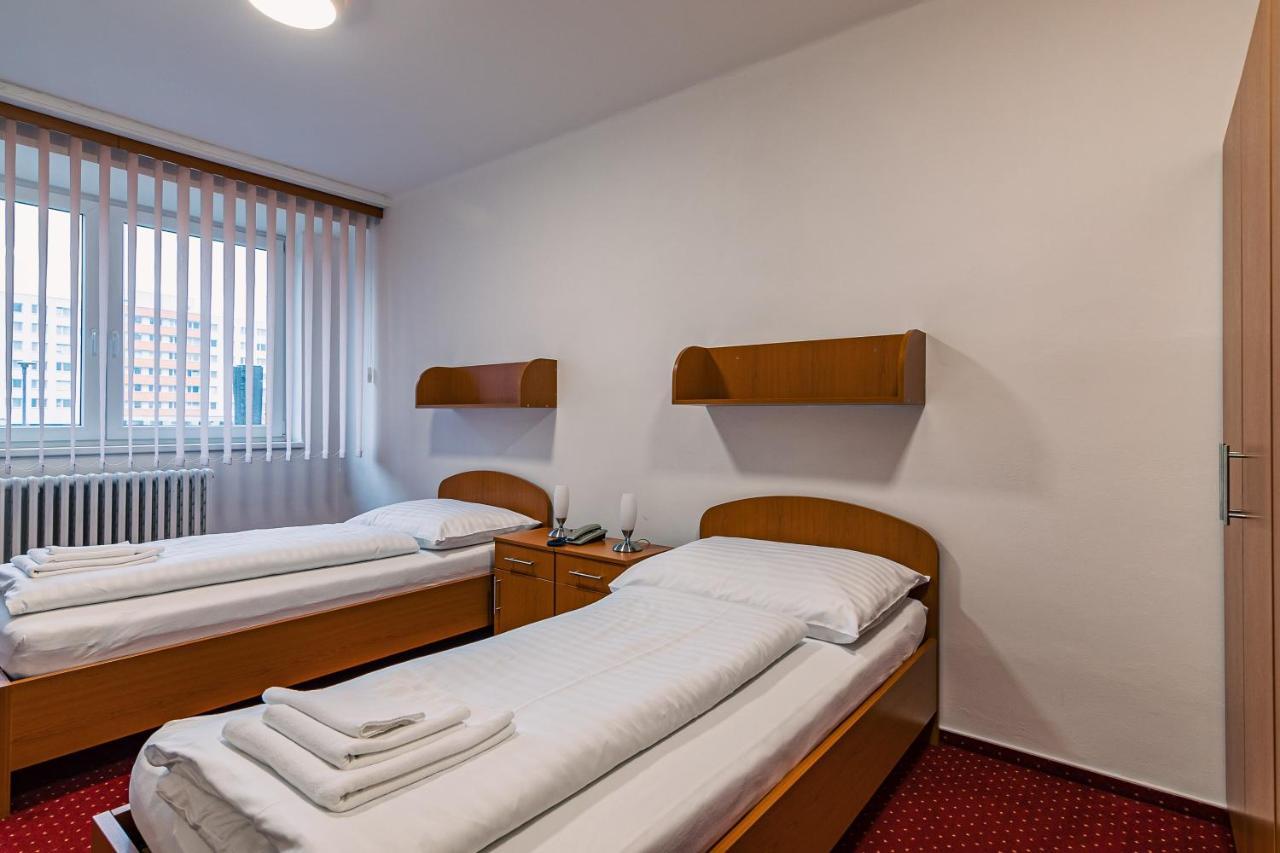 Hotel Garni Vsb Ostrava Extérieur photo
