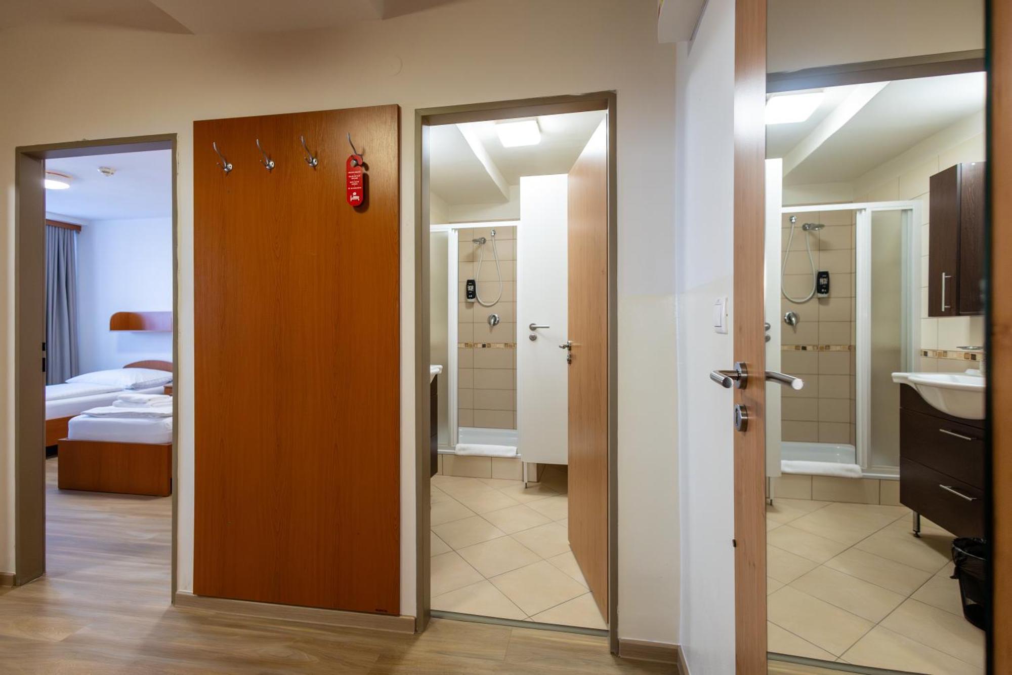Hotel Garni Vsb Ostrava Extérieur photo